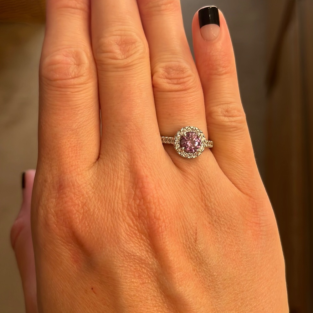 Fragrant jewels ring